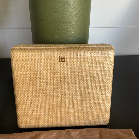 Toteme Raffia Box Clutch - Picture 4 of 10